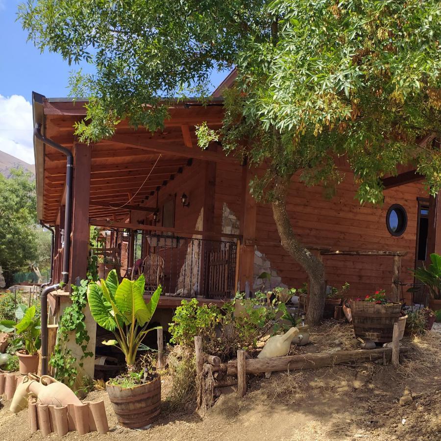 Room In Casa Castiglia A Woodhouse With Beautiful View Close Madonie Park Castelbuono  Exterior photo